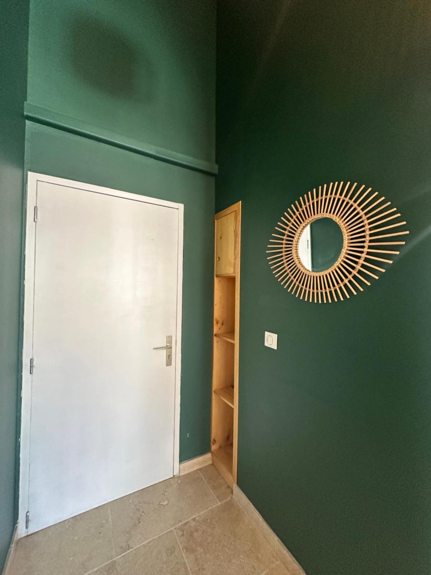 Appartement Avec Vue Sur L Eglise Des Saintes Kültér fotó